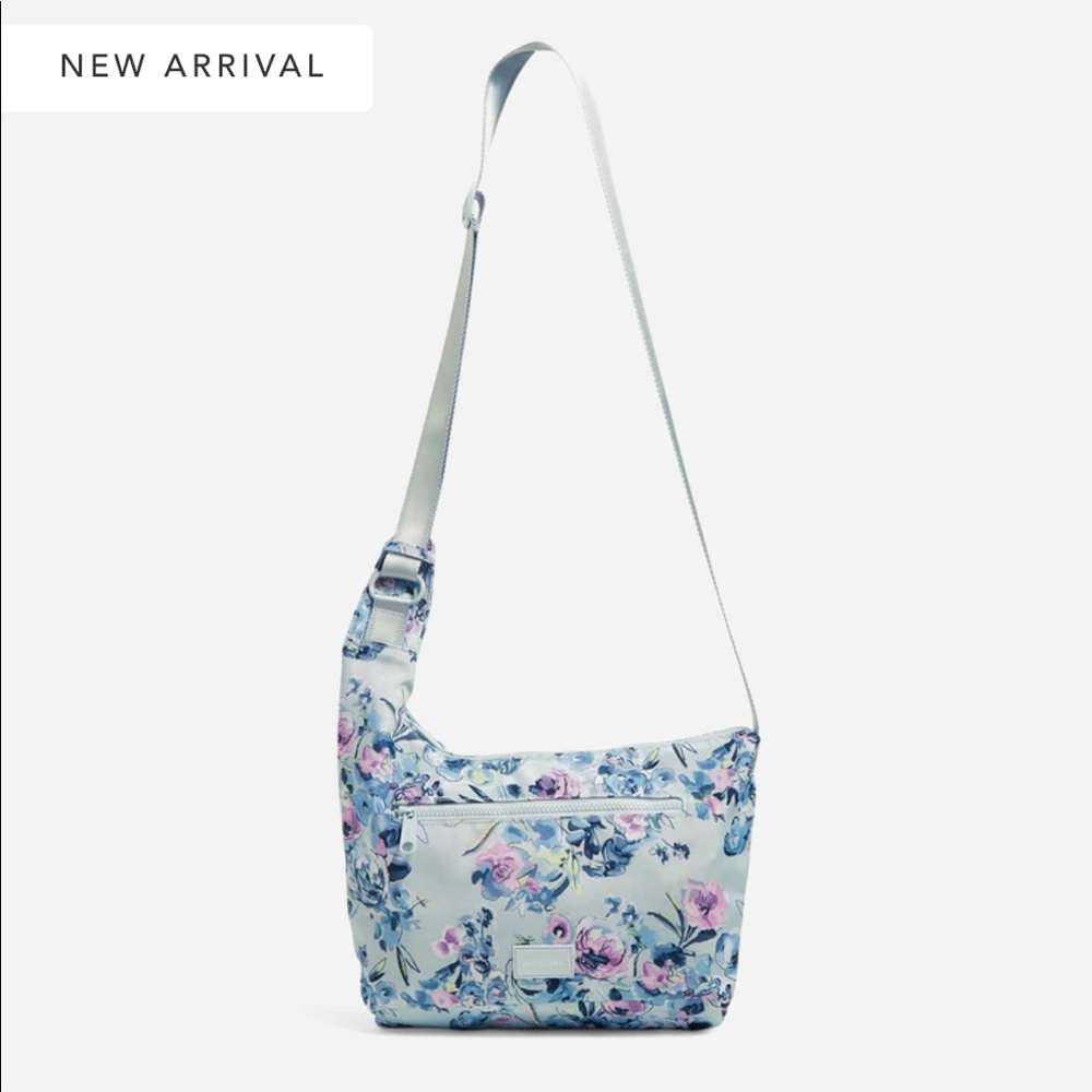 Vera Bradley reactive cross body